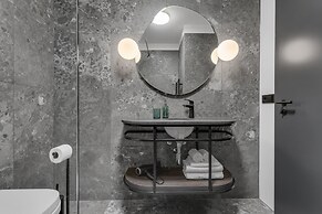 Strand Hotel Apartments