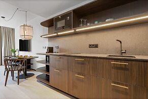 Strand Hotel Apartments