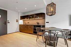 Strand Hotel Apartments
