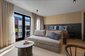 Strand Hotel Apartments