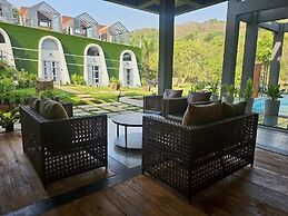 Nyast Valley Resort