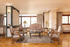 Lascaic 3bdrm at Ard El-Golf