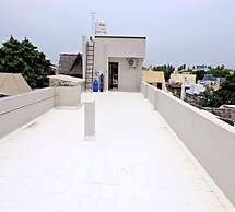 Golden Home Stay