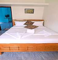 Golden Home Stay