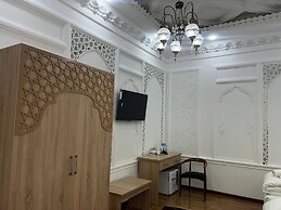 Hotel Poyi Kalon Terrace