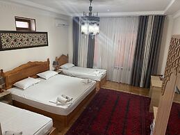 Hotel Poyi Kalon Terrace
