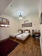 Hotel Poyi Kalon Terrace