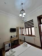 Hotel Poyi Kalon Terrace