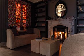Arbor Hotel - Signature Collection