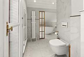 Arbor Hotel - Signature Collection