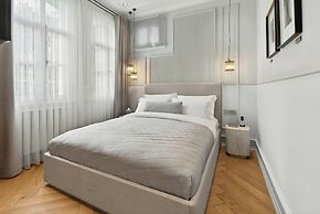 Arbor Hotel - Signature Collection