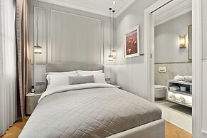 Arbor Hotel - Signature Collection