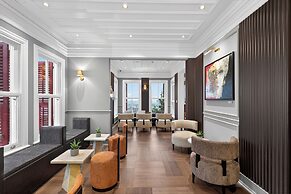 Arbor Hotel - Signature Collection