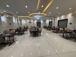 Hotel Sky Moon