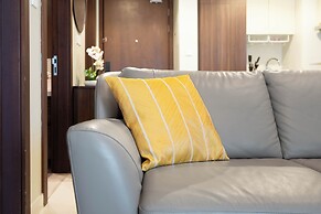 KeyRock - Chic 2BR Escape with Pool
