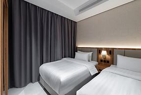 Lafait Hotel Serviced Apartments