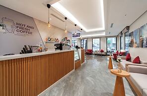 Lafait Hotel Serviced Apartments