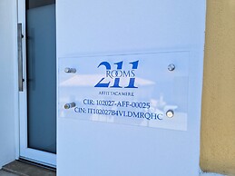Al 211 Rooms