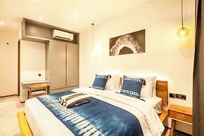 Coastal Charm: 4BR New Villa, Canggu Beach 200m