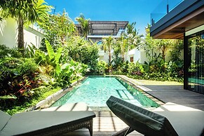 Coastal Charm: 4BR New Villa, Canggu Beach 200m