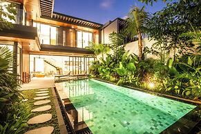 Coastal Charm: 4BR New Villa, Canggu Beach 200m