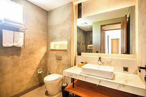 Coastal Charm: 4BR New Villa, Canggu Beach 200m