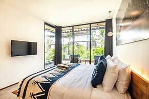 Coastal Charm: 4BR New Villa, Canggu Beach 200m