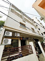 Hotel Medhya Grand Varanasi
