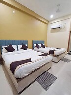 Hotel Medhya Grand Varanasi