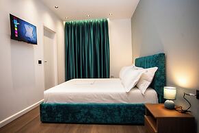 Villa Klaus Center Hotel