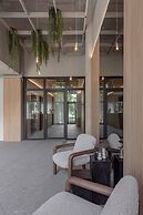 Lajos Hotel
