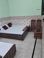 Maa Saraswati Atithi Bhavan