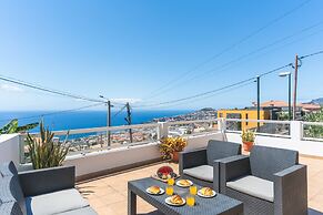 Casa dos Vinhos by Atlantic Holiday