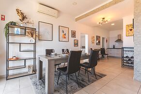 Casa dos Vinhos by Atlantic Holiday