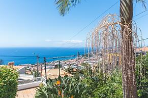 Casa dos Vinhos by Atlantic Holiday