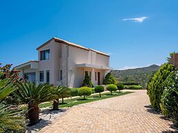 Luxury Villa Hara With Private Pool