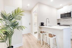Mont Royal Suites