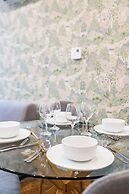 Mont Royal Suites