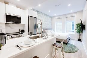 Mont Royal Suites