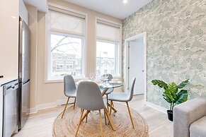 Mont Royal Suites