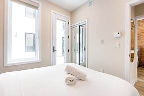 Mont Royal Suites