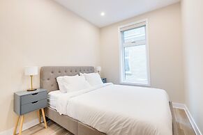 Mont Royal Suites