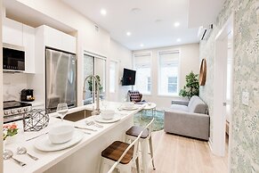 Mont Royal Suites