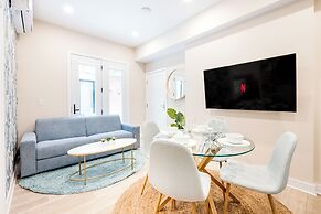 Mont Royal Suites