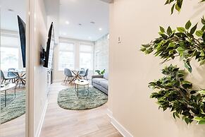 Mont Royal Suites