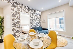 Mont Royal Suites