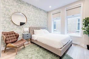 Mont Royal Suites