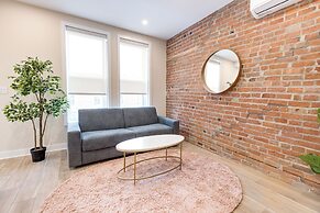 Mont Royal Suites