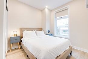 Mont Royal Suites