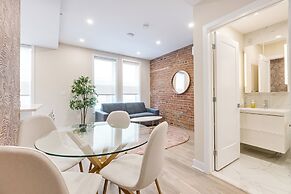 Mont Royal Suites
